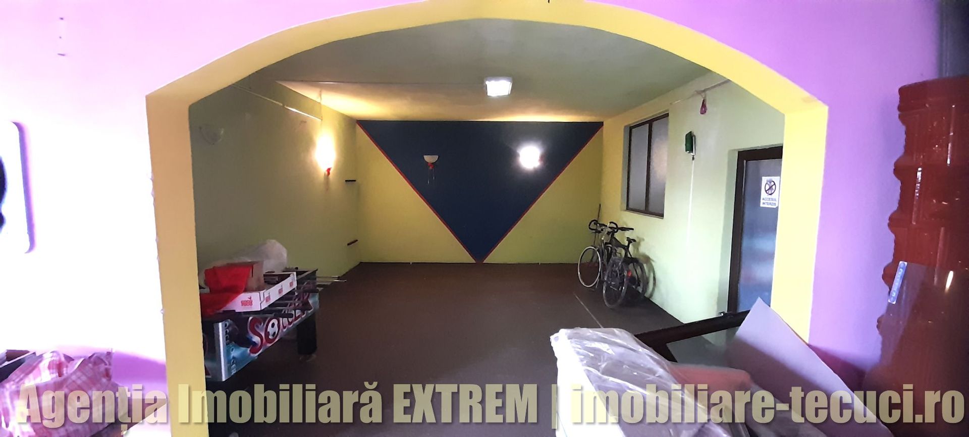 Casă şi spaţiu multifuncţional, bar, sală de evenimente în Brătuleşti - Poză 2