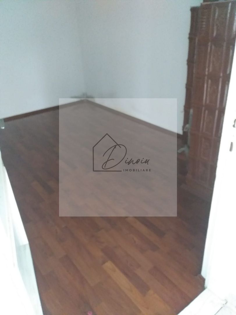 Busteni Casa 5camere si teren 494mp Castelul Cantacuzino langa padure - Poză 16
