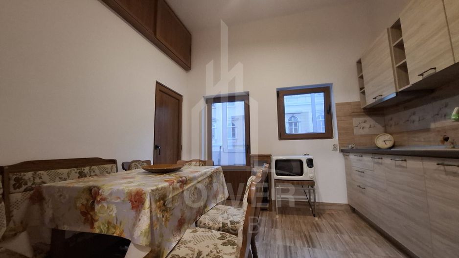 Apartament 3 camere de închiriat | Zona Ultracentrală Sibiu - Poză 8