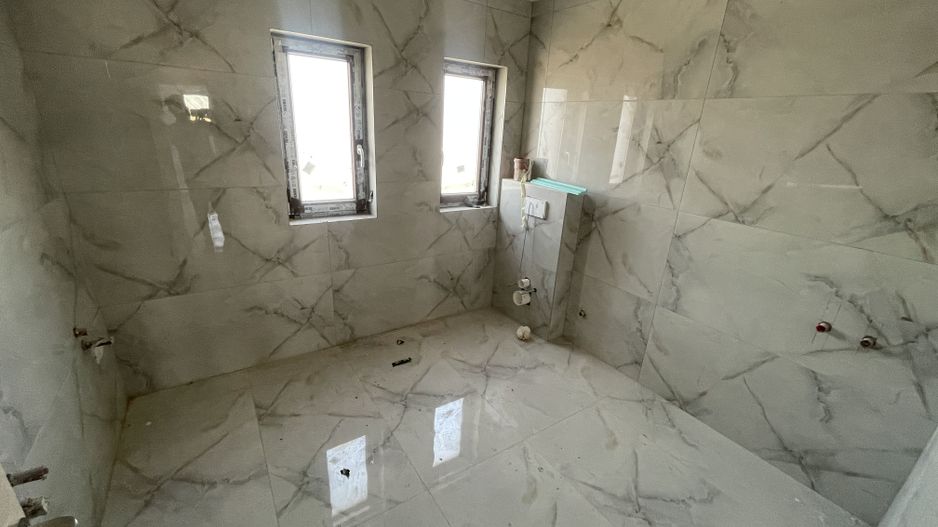 Giroc-Bld. Aviatiei | 5 camere | 3 bai | Bucatarie inchisa - Poză 14