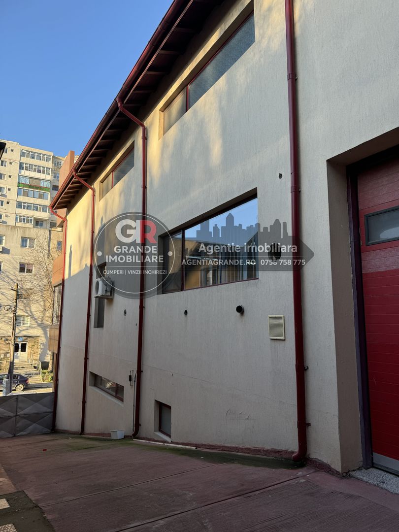 Spatiu comercial central de vanzare 750 mp / inchiriere in Tulcea - Poză 3