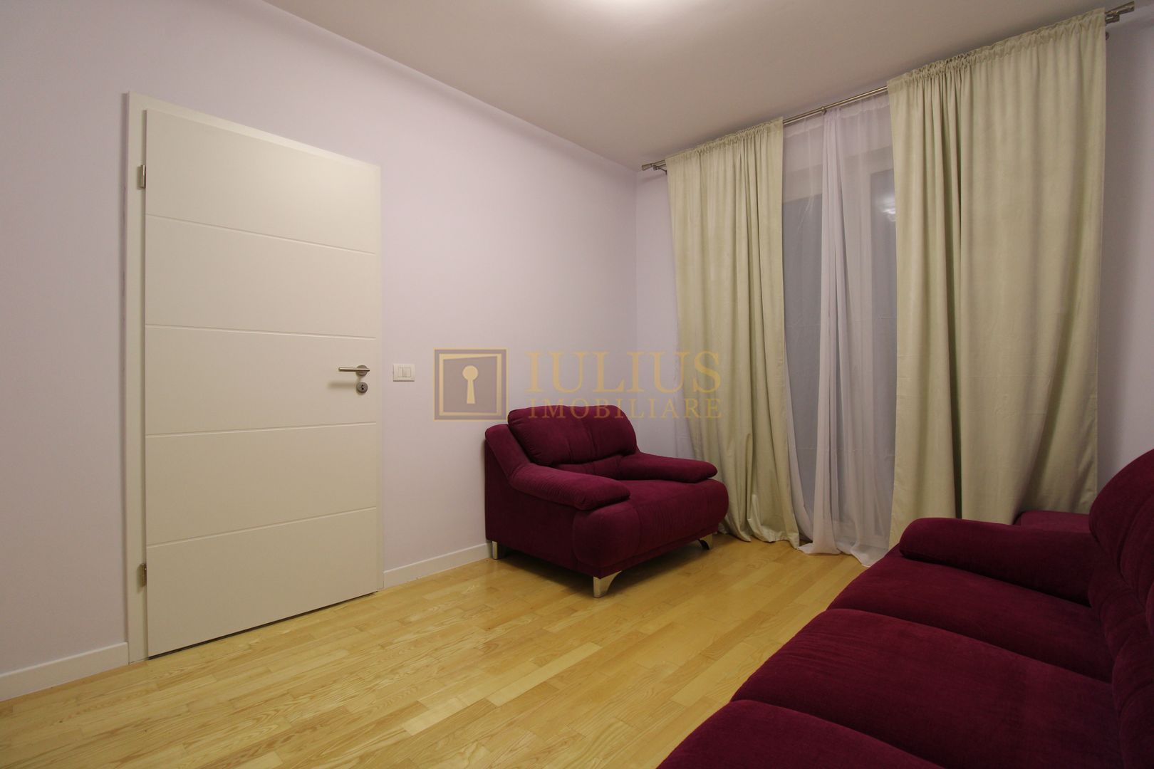 Casa in Ghiroda, 5 camere, 2 bai. - Poză 17