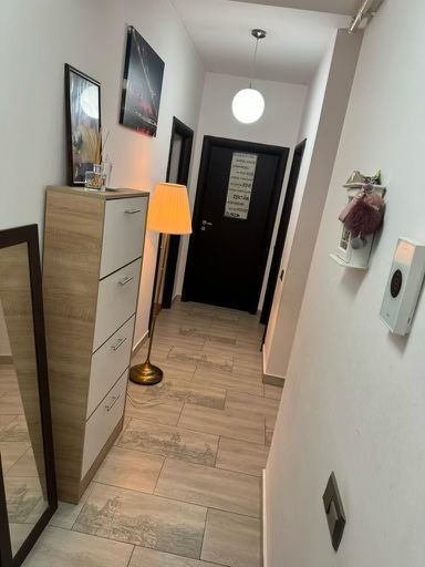Vand apartament 3 camere - Poză 4