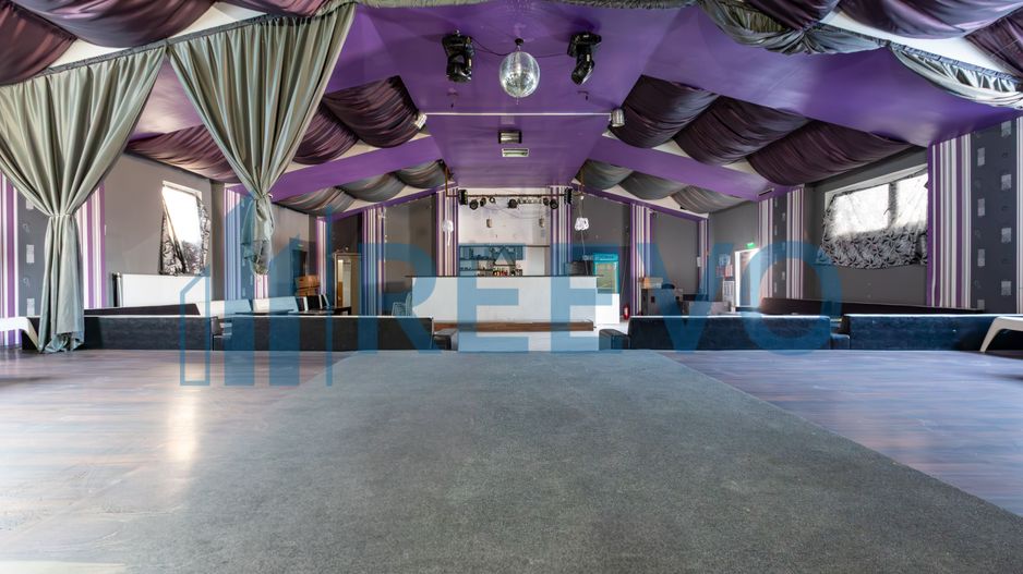 Proprietate cu casa si spatiu comercial+teren 4060 mp Bahna - Poză 3