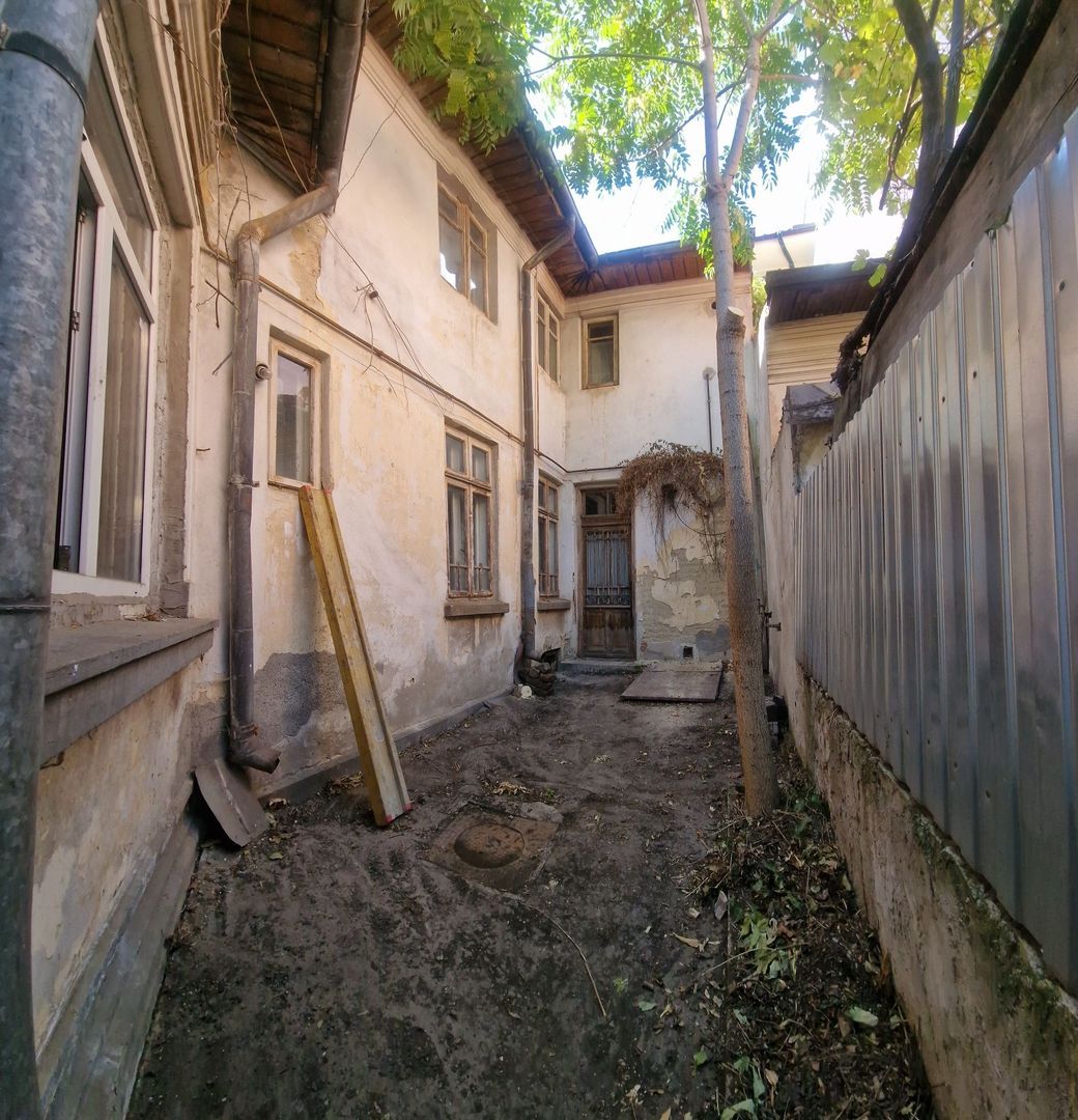 Tineretului, parc Carol, teren 413 mp, 2 case, comision 0 - Poză 3