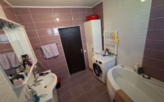 Casă de vânzare în Pipera - 5 camere, ideală pentru familie - Poză 9