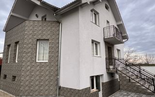 Vilă spațioasă cu 6 camere – Cartierul Viena, Oradea - Poză 23