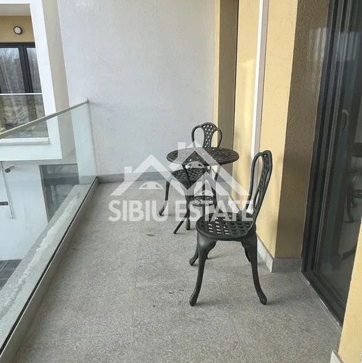 Apartament de LUX cu 3 camere de închiriat, Bloc cu lift | Sibiu - Poză 8