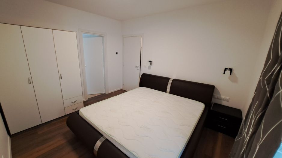Apartament 3 camere , bloc 2021, etaj intermediar, zona Lipovei - Poză 4