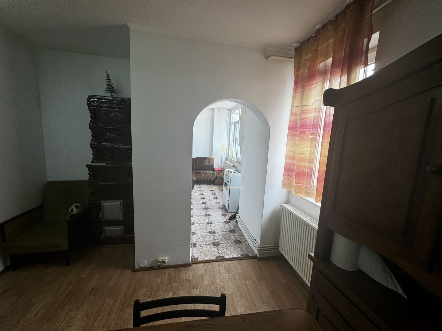 APARTAMENT 2 CAMERE, CAMPULUNG, ETAJ 3, GRUI - Poză 34