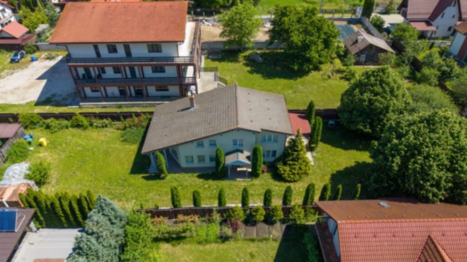 Casă Individuală - Spațioasă de Vânzare în Cristian - Poză 44