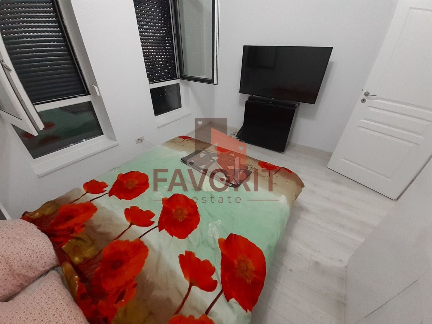 2 locuri de parcare.  Mobilat si utilat. Disponibil imediat. - Poză 5