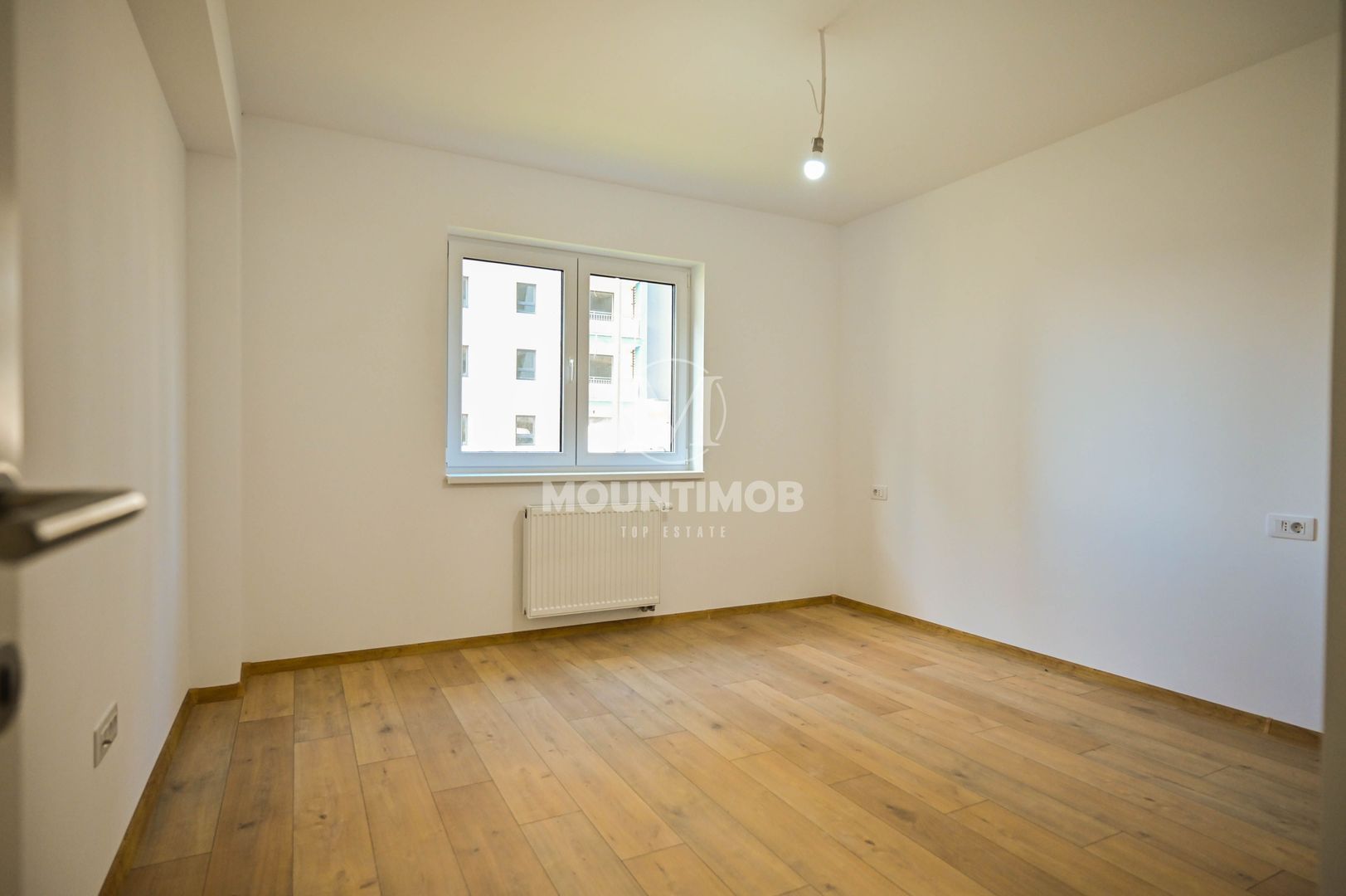Apartament 3 camere decomandat 74 mp/utili, boxa, parcare, Tractorul - Poză 6