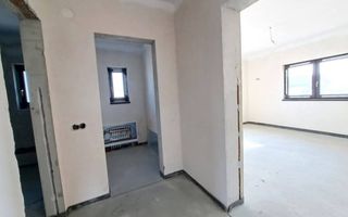 Casa noua 5 camere curte mare Pret Bun - Poză 9