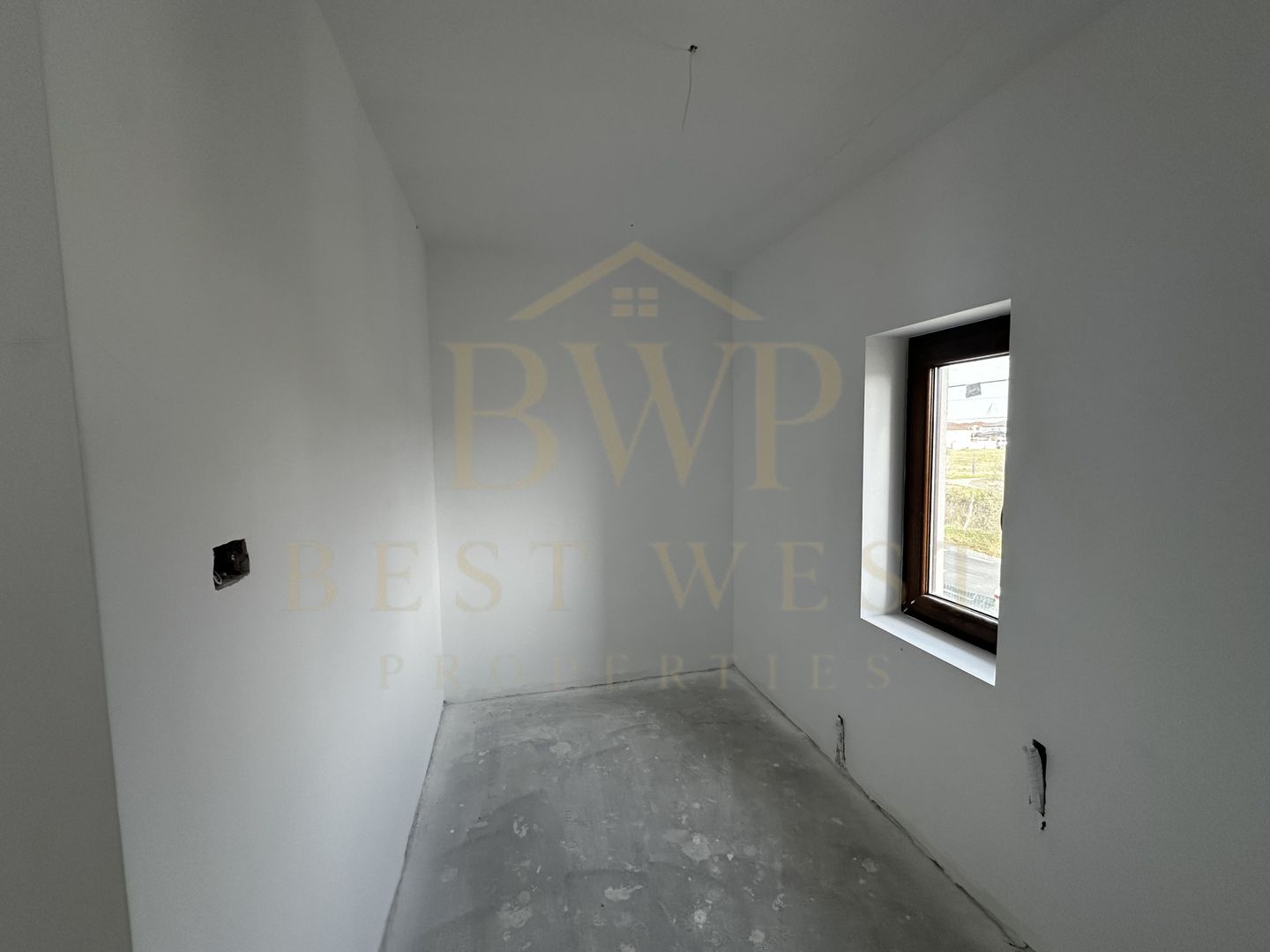 Duplex, 4 dormitoare, Mosnita, drum asfaltat, toate utilitățile - Poză 5