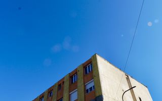 APARTAMENT MODERN 2 CAMERE IN CODLEA - - Poză 13