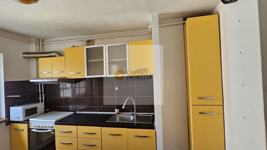 3 Camere - 71MP | Decomandat | Reabilitat | 2 Bai | M Gorjului-9 min - Poză 7
