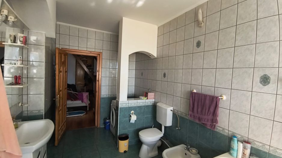 Apartament 3 camere | 120 MP | Ultracentral | Terasă + Pod | 93.800 € - Poză 13