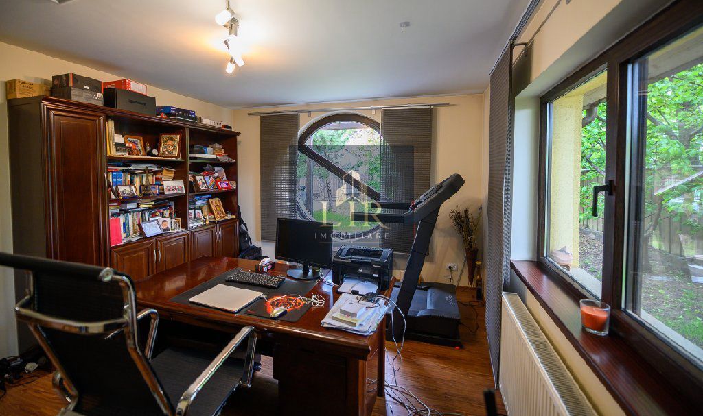 Vilă 5 camere 240 mp, mobilata,teren 806 mp – Platou Galata, Iași - Poză 5