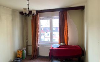 Apartament 3 camere Complexul Studentesc - Poză 3