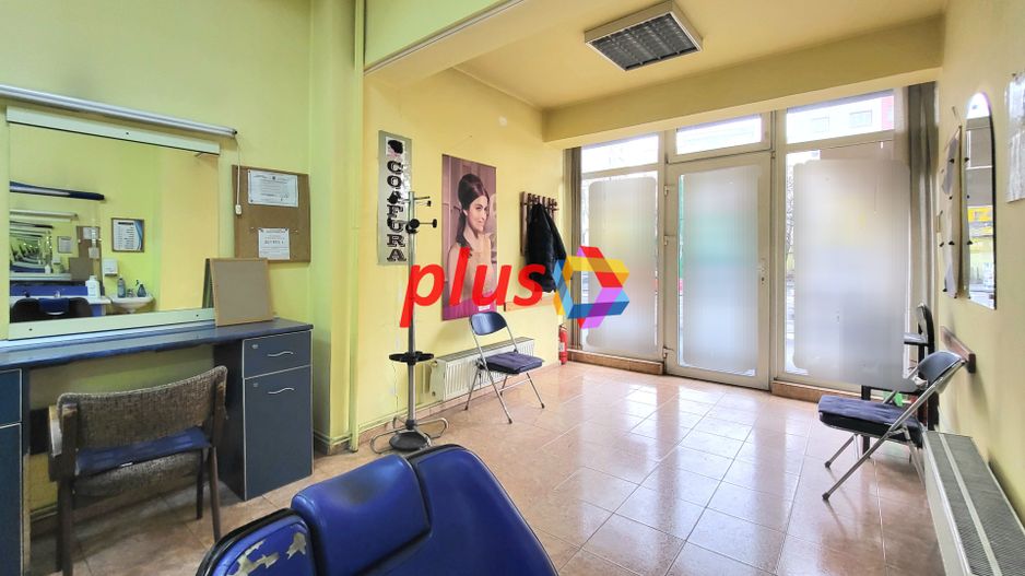 Spatiu comercial de închiriat Brasov - 80 mp cu vad comercial - Poză 1