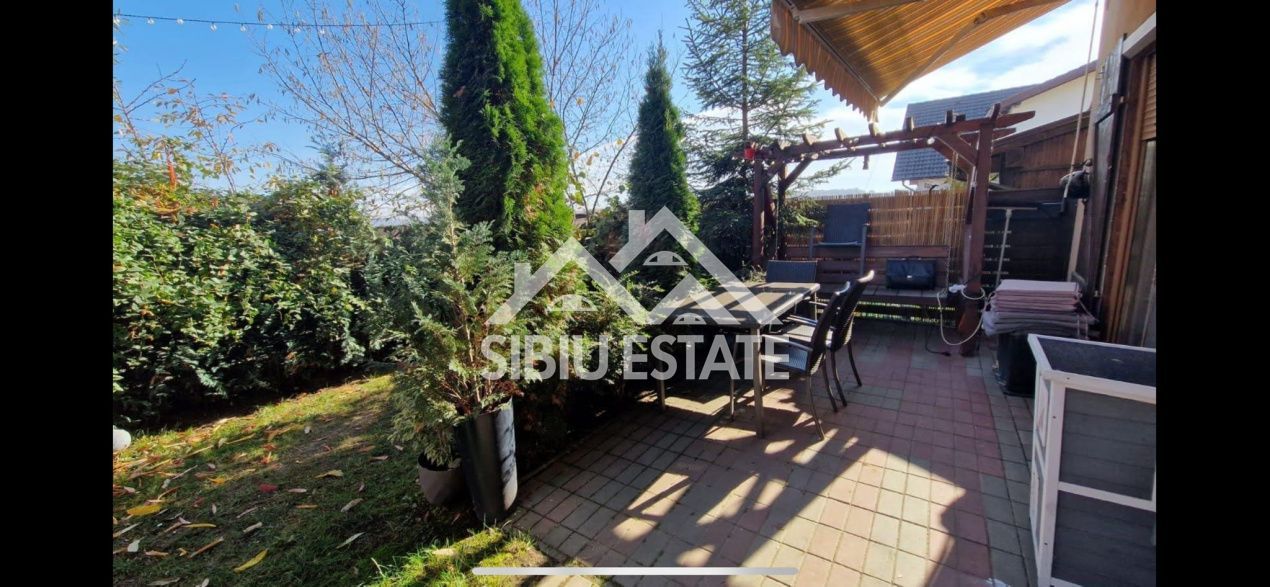 Casa moderna, de inchiriat, cu 3 camere, 2 bai, terasa - Poză 1