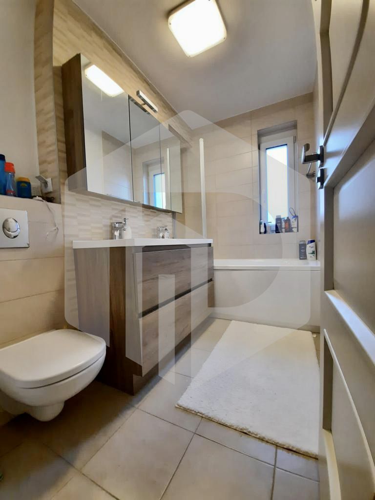 Apartament de inchiriat 4 camere+ boxă proprie- zona Select/ Kaufland - Poză 13