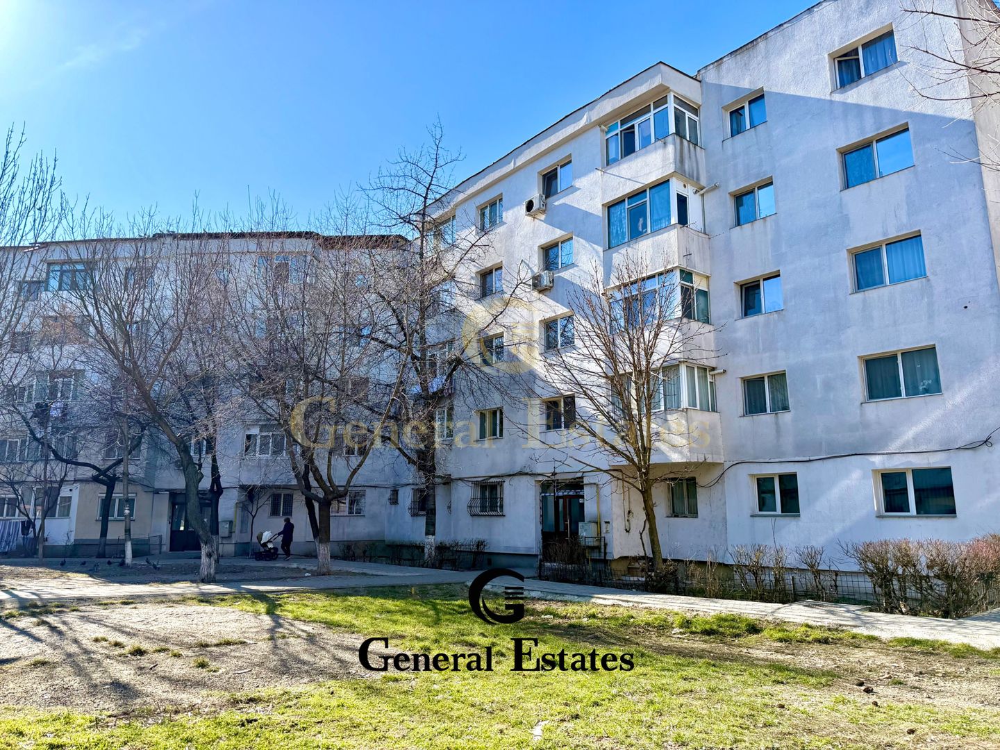 Vânzare apartament 3 camere decomandat | Nicolina - Poză 12