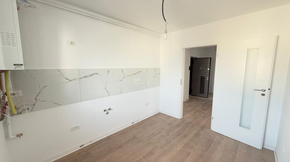Finalizat.Decomandat. Boxa depozitare.. Loc de parcare. - Poză 3