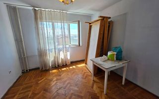 Apartament 3 camere, Cetate, 65 mp utili, et.5. Necesita renovare - Poză 7