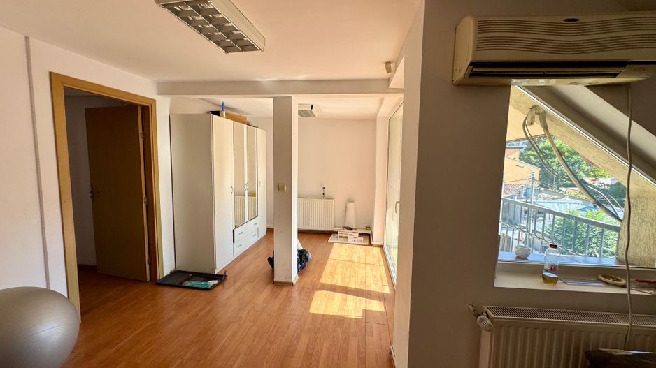 OPORTUNITATE - vila-curte individuala-garaj la Domenii-Popisteanu - Poză 3