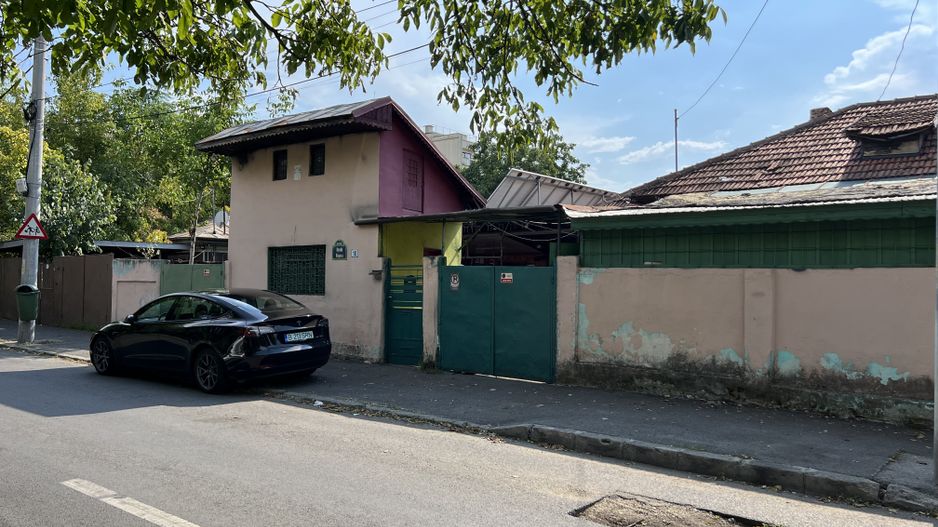 Teren Piata Presei - Poligrafiei - Damaroaia - Poză 10