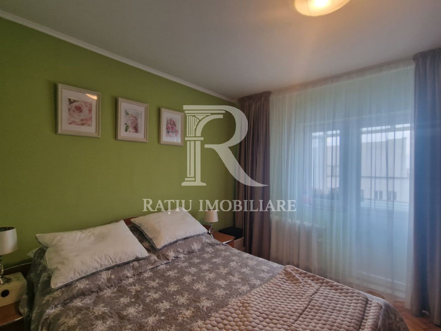 Apartament cu 3 camere | Zona Biserica Emanuel | Oradea - Poză 8