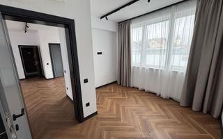 Apartament 3 camere LA VILA cu 2 locuri de parcare in SIBIU - Poză 12