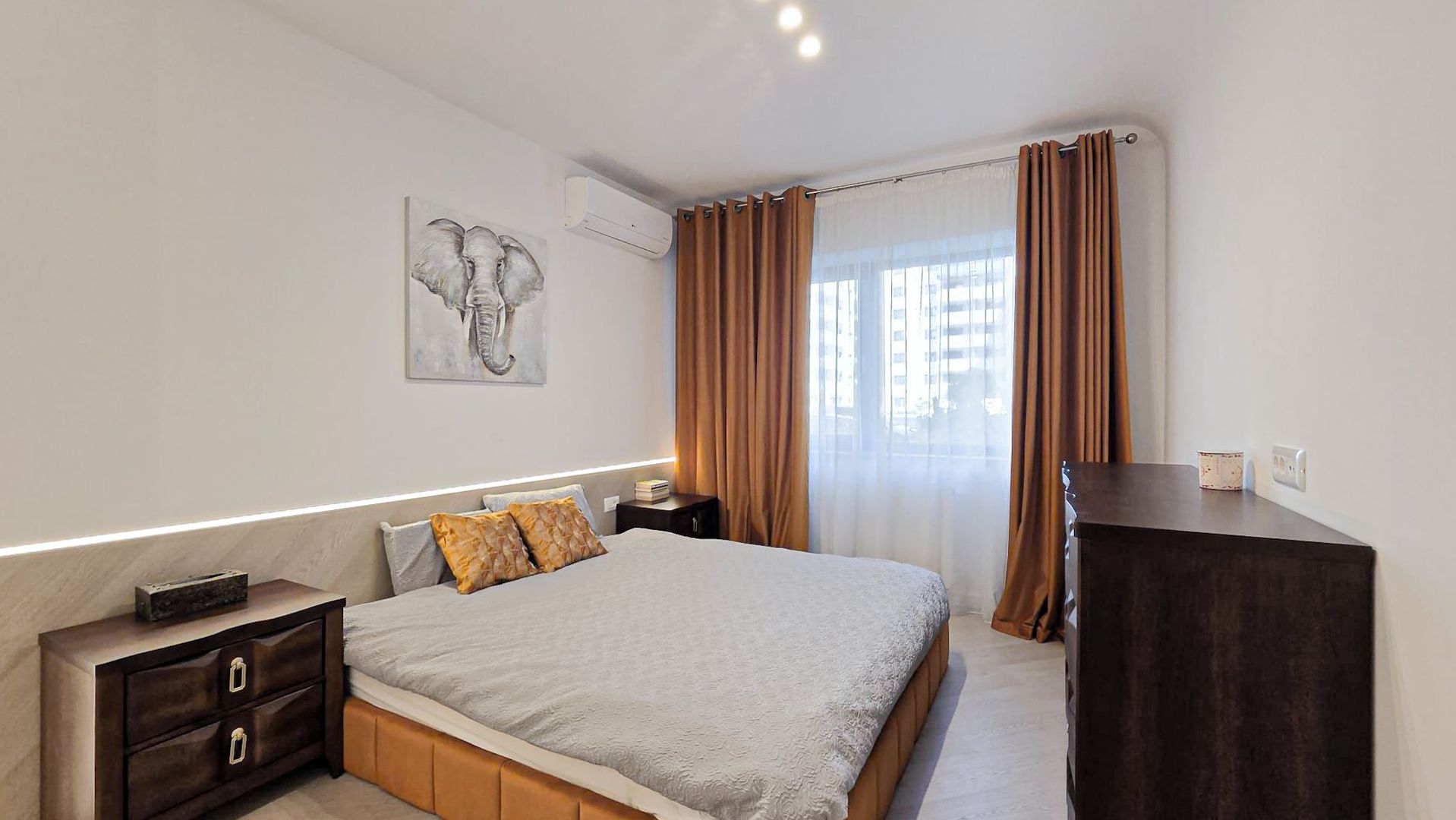 Chirie Apartament 2 camere I Cortina North I 1 Dormitor & 1 Birou - Poză 4