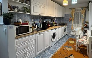 Apartament 3 camere | Decomandat |  Etaj 1 | - Poză 1