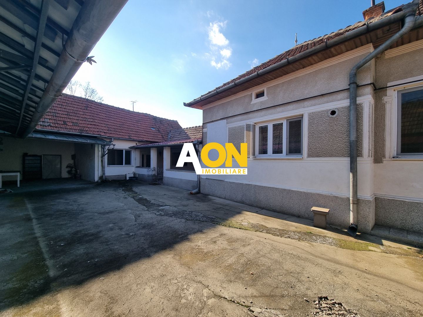 De vanzare casa 5 camere, 1092mp teren, Vintu de Jos - Poză 22