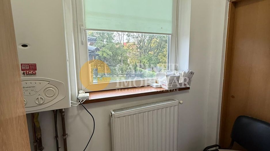 4 CAMERE DECOMANDAT--ETAJ 1--BLOC TIP VILA--PIATA UNIRII - Poză 11