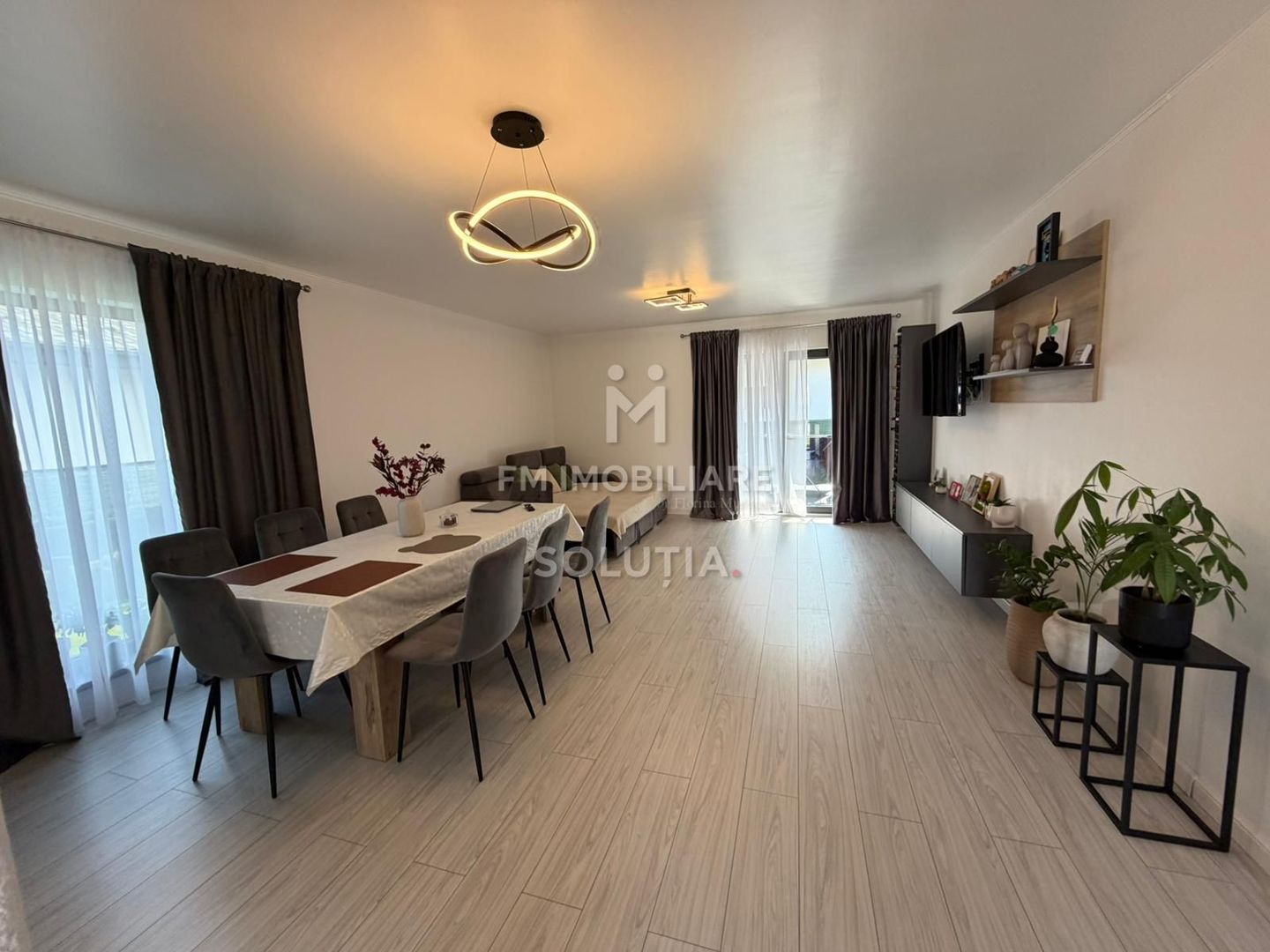 Casă de vânzare modernă - Satu Nou de Jos - Poză 1