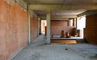 Casa la rosu de vanzare I Moderna I Zona Centrala - Ploiesti - Poză 12