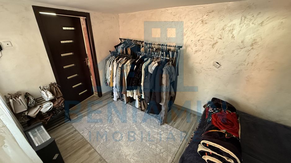 Casa-Craiovita Noua-Toporasi-Locuibila-Toate utilitatile-Libera - Poză 3