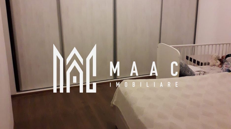 Casa Eleganta cu 6 Dormitoare și Terasa | Zona Centrala - Poză 13