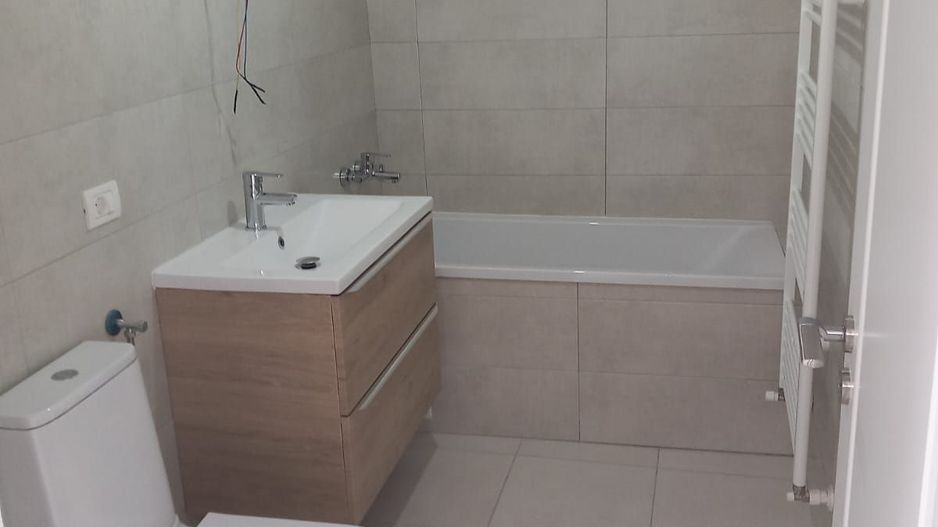 Apartament nou in zona Torontalului/Cetatii - Poză 3