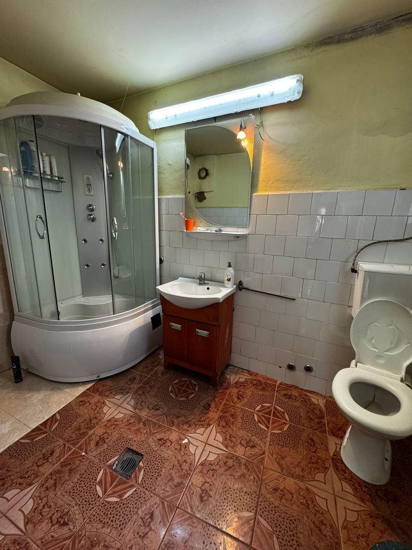 Casa individuala cu 5 camere de vanzare in Cugir - Poză 7