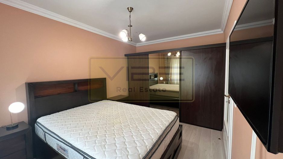 Apartament  2 camere cu parcare Bucium - Poză 1