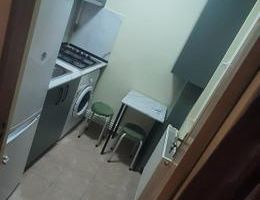Închiriez apartament cu două camere nedecomandat. - Poză 3