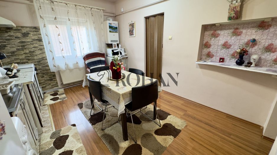 Apartament 3 camere, 70 mp total, loc de parcare, Str. Vânătorilor - Poză 6