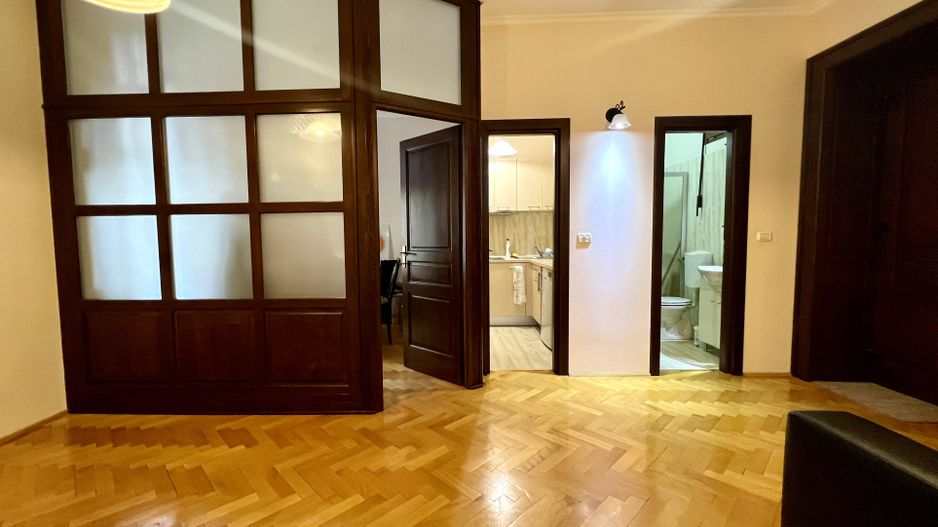 Spatiu birou Piata Unirii - Poză 2