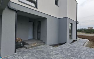 Duplex cu 5 camere si teren de 372mp - Poză 2