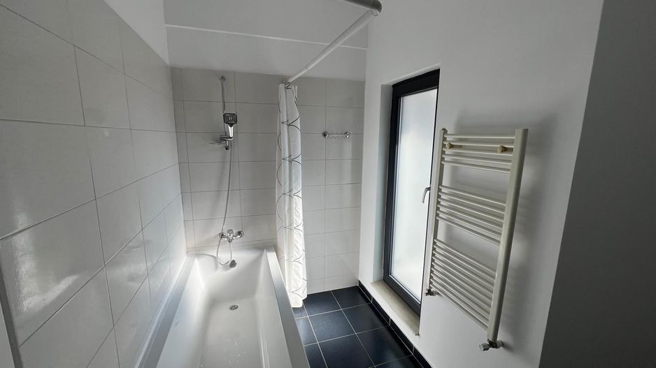 Vilă de închiriat | 4 dormitoare | Piscină | Erou Iancu Nicolae - Poză 10